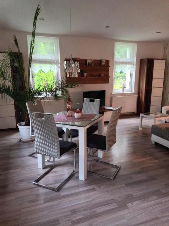 Apartment Leucht Ziegenrück Екстериор снимка